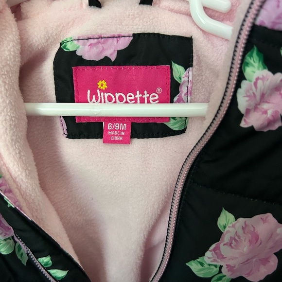 Wippette Black and Pink Rose Print Quilted Pram 6/9 months - Picture 2 of 4